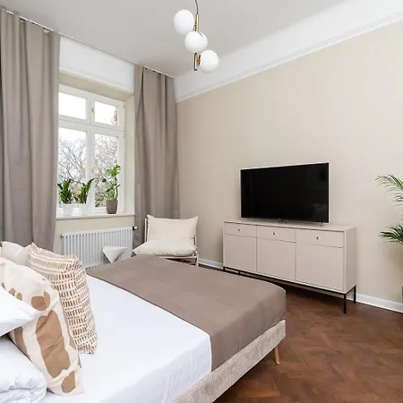 Cashmere Apt 3Br For 8 - Balcony - Kazimierz 公寓