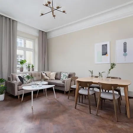 Apartment 3 Bedroom With The Balcony - Rejtana 10 *