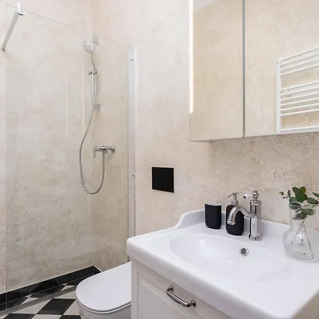 Cashmere Apt 3Br For 8 - Balcony - Kazimierz * 克拉科夫