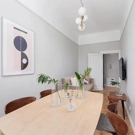 아파트 3 Bedroom With The Balcony - Rejtana 10 *