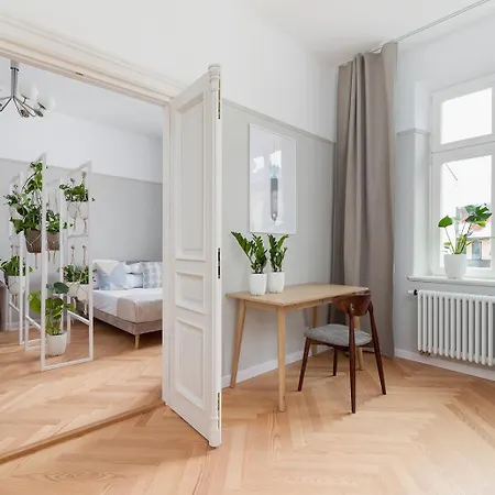 3 Bedroom With The Balcony - Rejtana 10 *