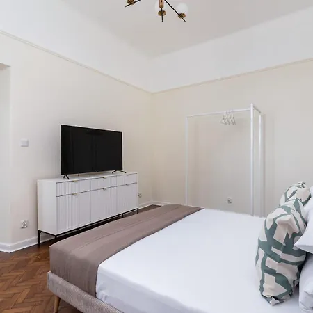 아파트 3 Bedroom With The Balcony - Rejtana 10