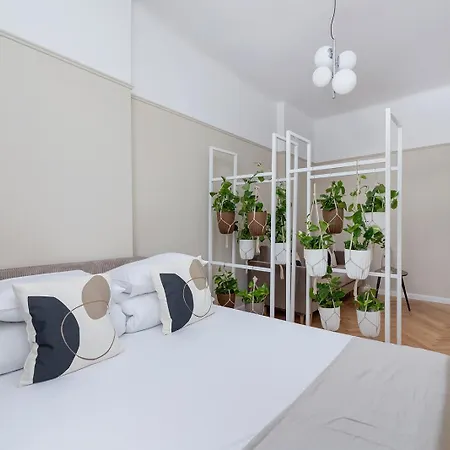 아파트 3 Bedroom With The Balcony - Rejtana 10 *