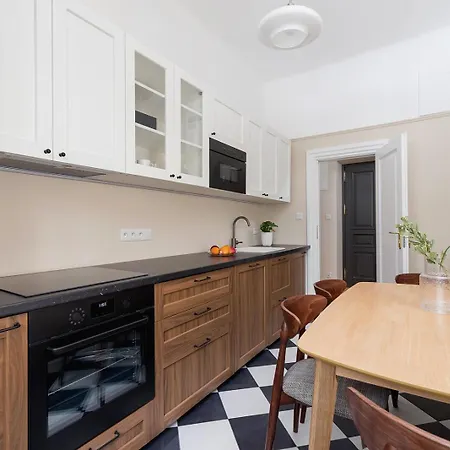 3 Bedroom With The Balcony - Rejtana 10 *