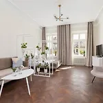 Appartamento 3 Bedroom With The Balcony - Rejtana 10 *