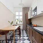 3 Bedroom With The Balcony - Rejtana 10 * Cracovia